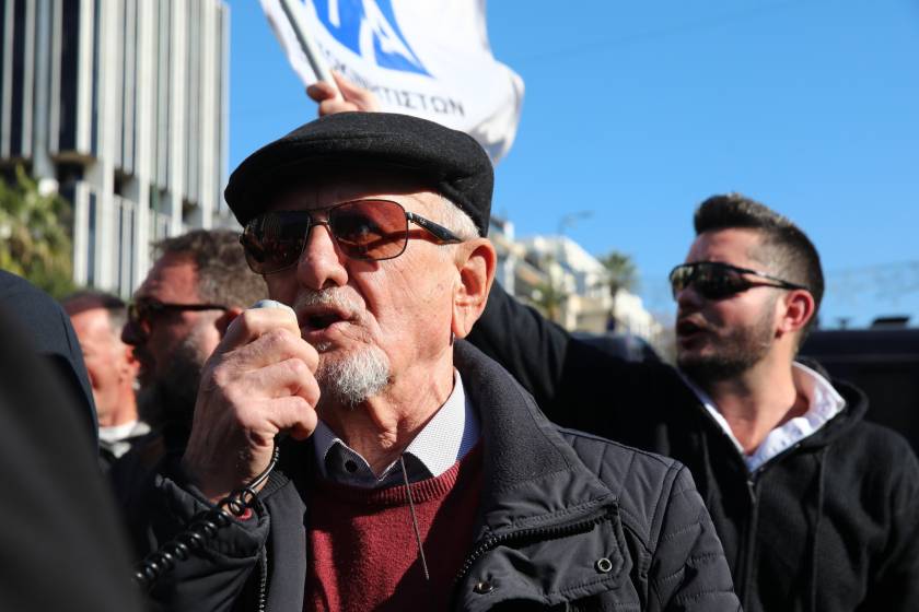 [383755] ΑΠΕΡΓΙΑΚΗ ΣΥΓΚΕΝΤΡΩΣΗ ΚΑΙ ΠΟΡΕΙΑ ΤΑΞΙ ΣΤΗΝ ΑΘΗΝΑ   (ΓΙΑΝΝΗΣ ΠΑΝΑΓΟΠΟΥΛΟΣ/EUROKINISSI)