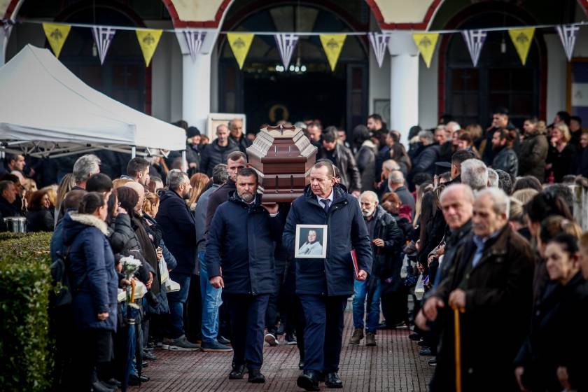 [384156] ΚΗΔΕΙΑ ΤΗΣ ΣΤΑΥΡΟΥΛΑΣ ΜΠΟΥΚΟΒΑΛΑ ΣΤΟ ΠΡΟΑΣΤΙΟ ΚΑΡΔΙΤΣΑΣ  (ΘΑΝΑΣΗΣ ΚΑΛΛΙΑΡΑΣ / EUROKINISSI)