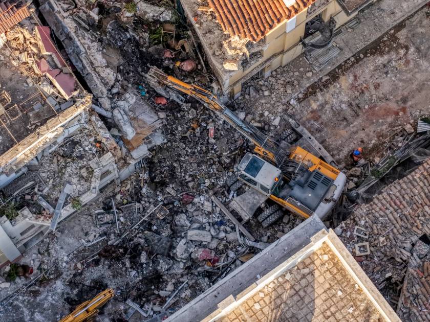 ekriksi plaka