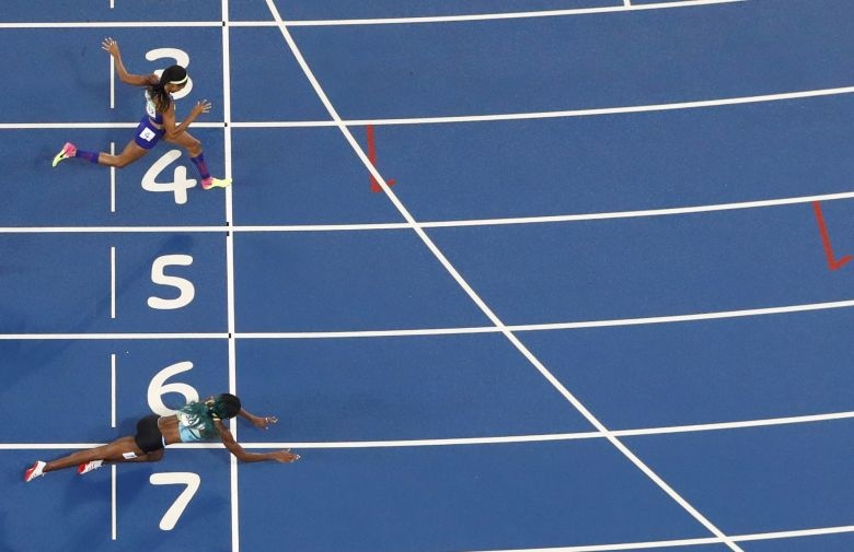 2016 08 16T021946Z 1726362046 RIOEC8G06GWPQ RTRMADP 3 OLYMPICS RIO ATHLETICS W 400M