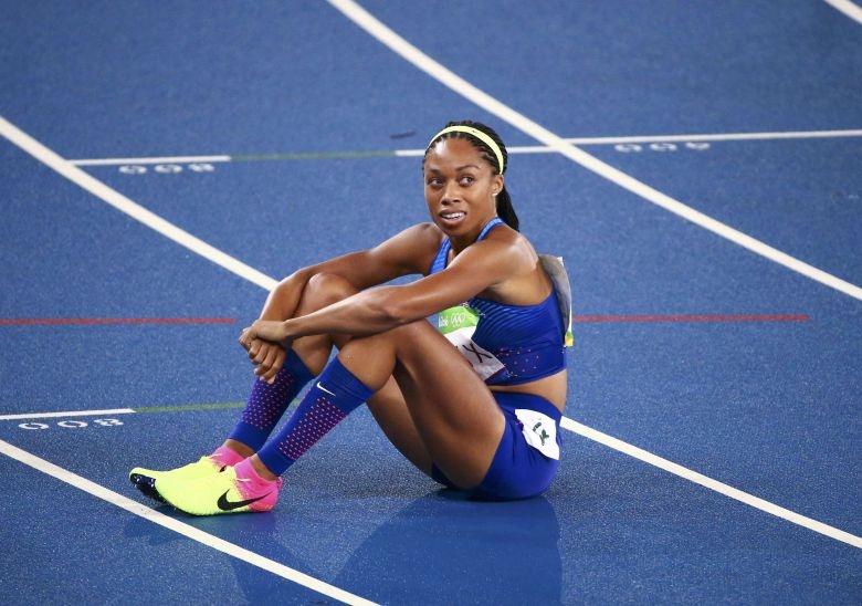 2016 08 16T021951Z 853250315 RIOEC8G06H0PR RTRMADP 3 OLYMPICS RIO ATHLETICS W 400M