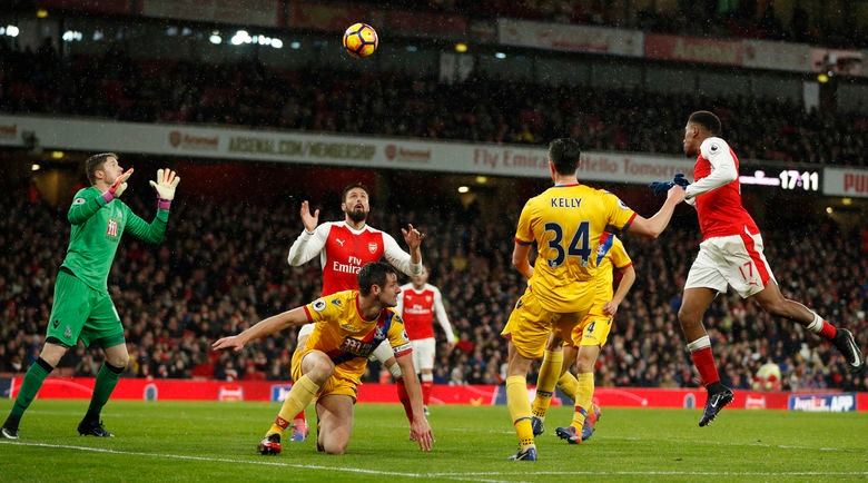 2017 01 01T171430Z 126292470 MT1ACI14715744 RTRMADP 3 SOCCER ENGLAND ARS CRY