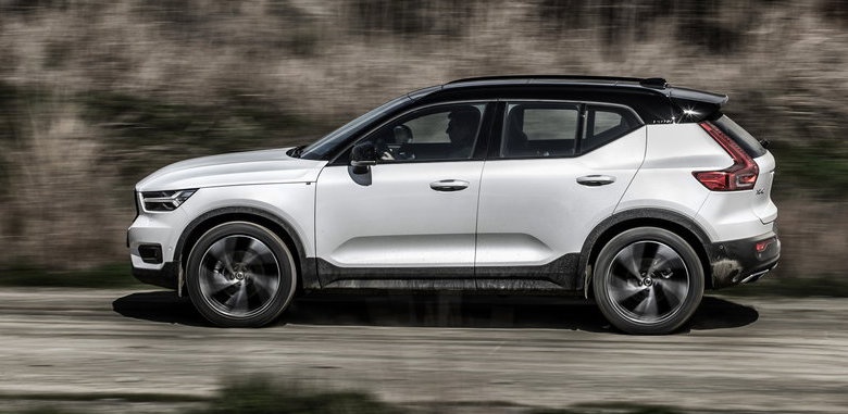 VOLVO XC40 14a