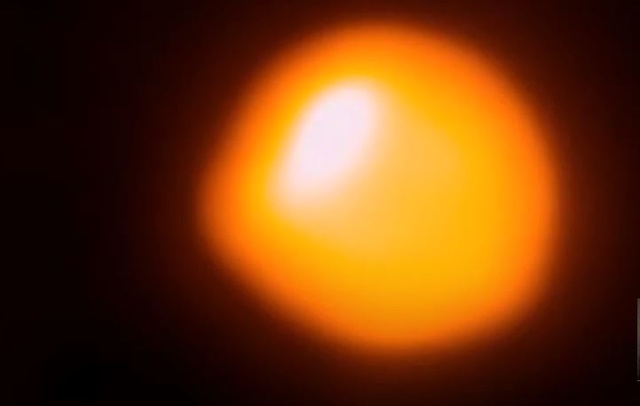 Betelgeuse1