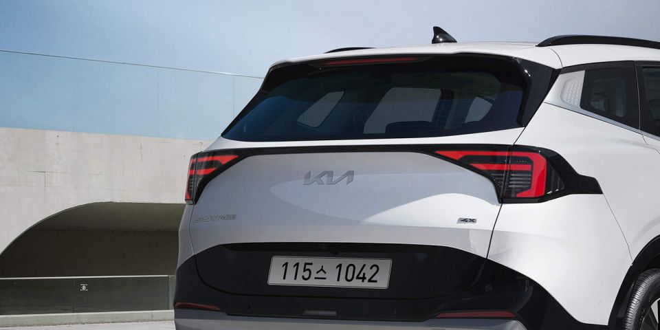 KIA-SPORTAGE-2025-7.jpg