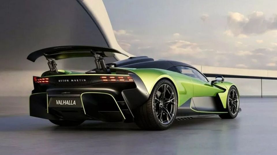 Aston-Martin-Valhalla-Official-Launch-2025-22.jpg
