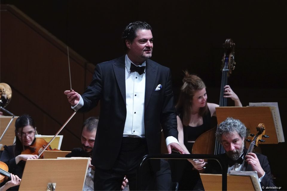 George-Petrou_c_Akriviadis_250104_2016p.jpg