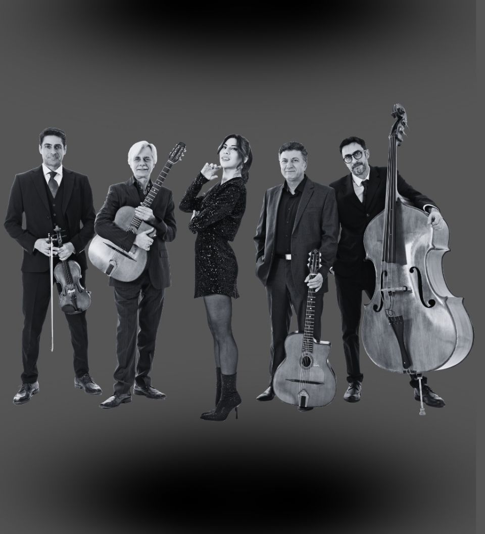 SITE (FOR BUTTON) - 1020 × 1122 px - GADJO DILLO SITE (FOR BUTTON) - 1020 × 1122 px