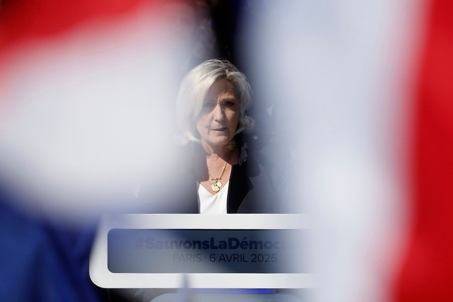 Marine Le Pen, LEPEN