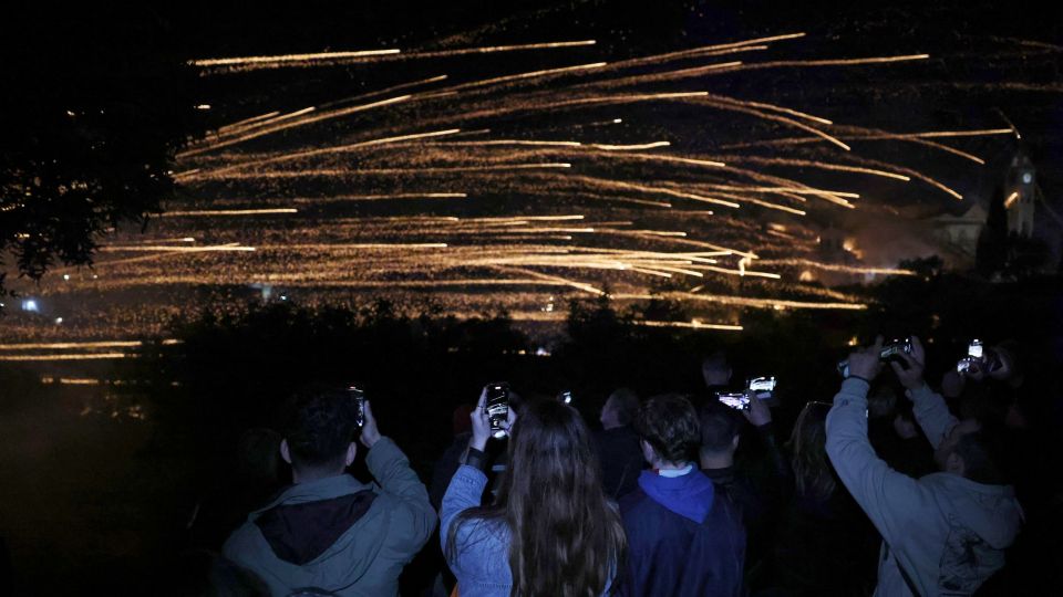 brontados, xios, rouketopolemos