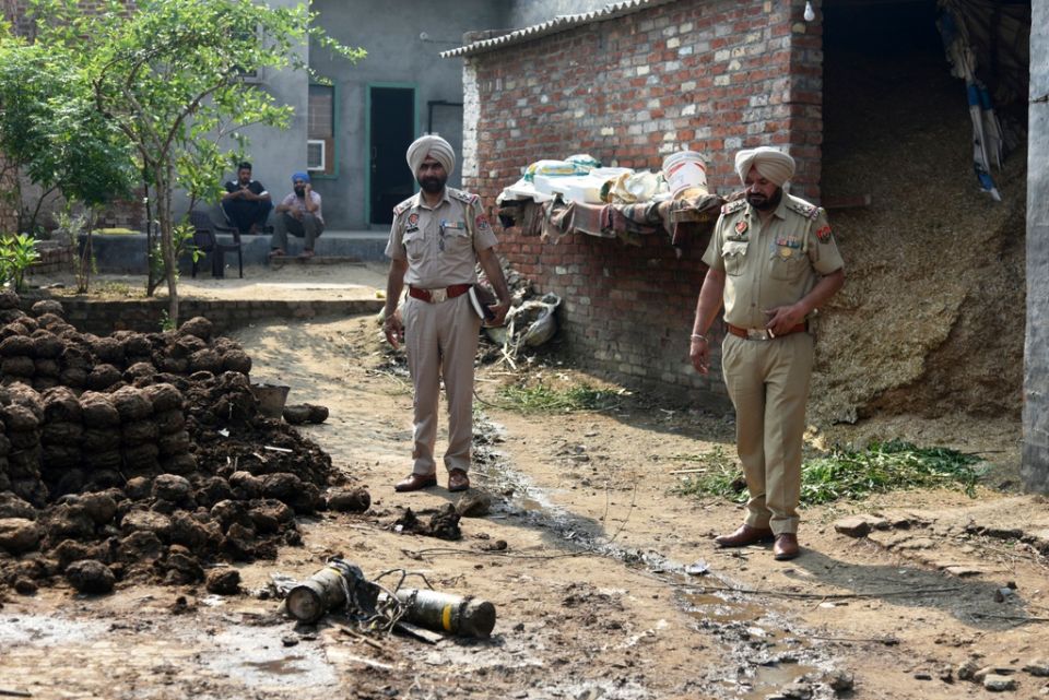 india pakistan epithesi