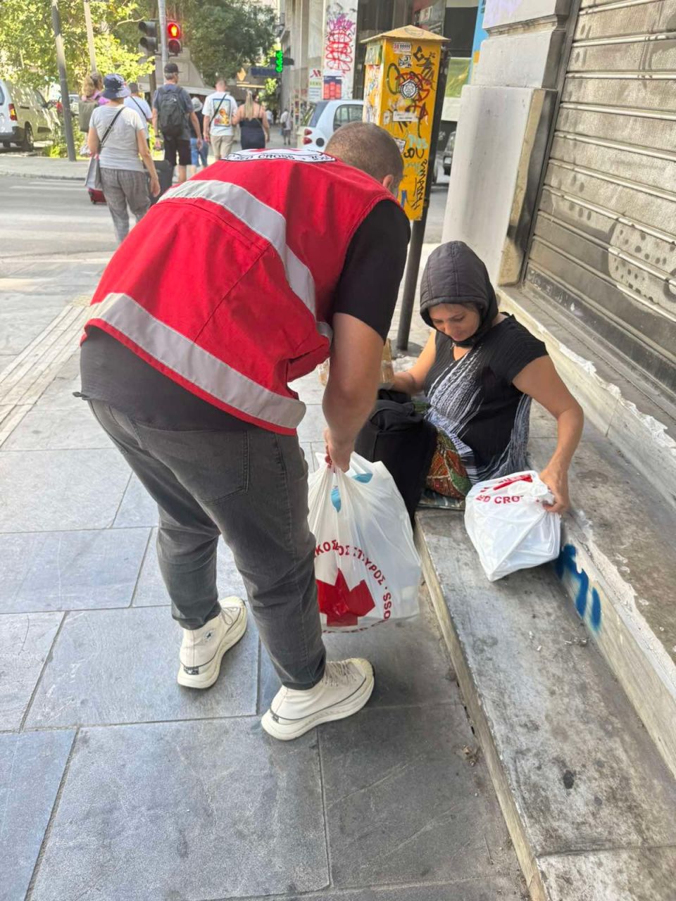 astegoi ellinikos erithros stavros