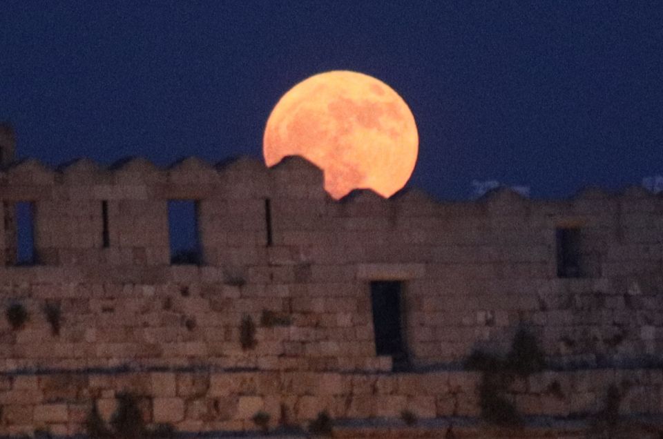 panselinos, moon, feggari