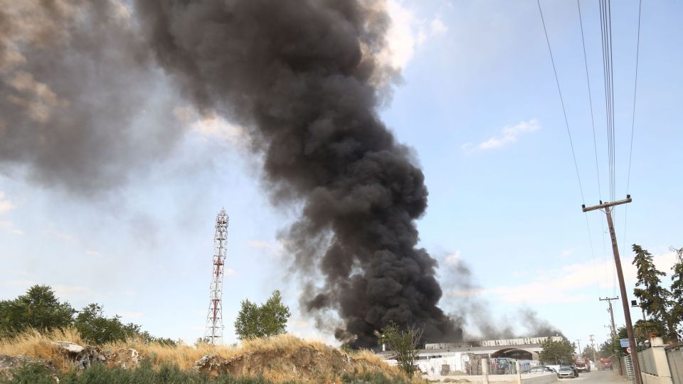 fotia sindos etaireia anakyklosis 