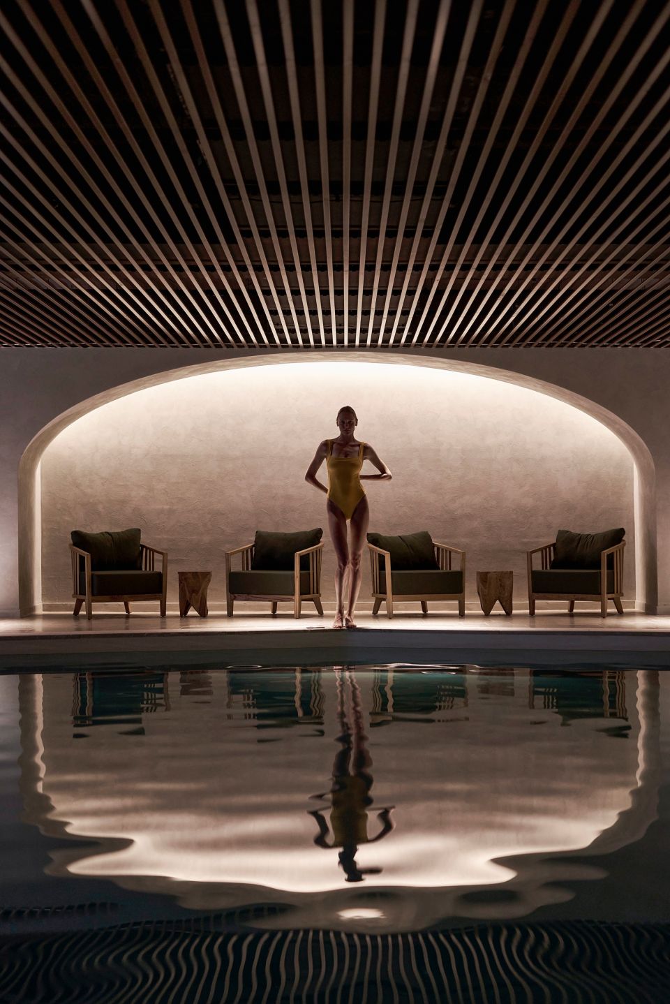 errhohelealifestylewellnessspapool01.jpg