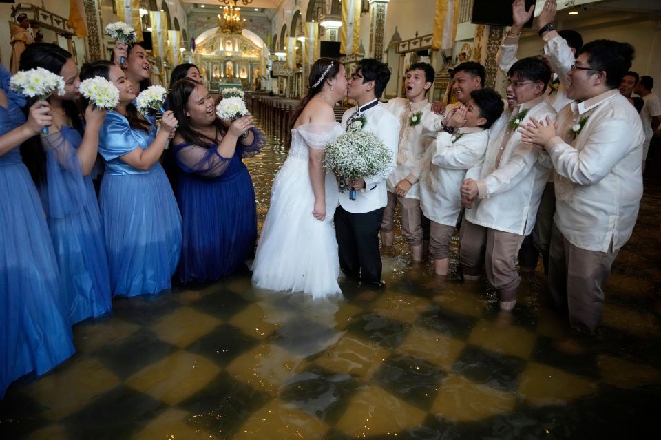 Philippines Flooded Wedding Photo Gallery