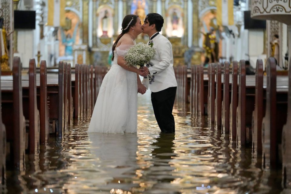 Philippines Flooded Wedding Photo Gallery