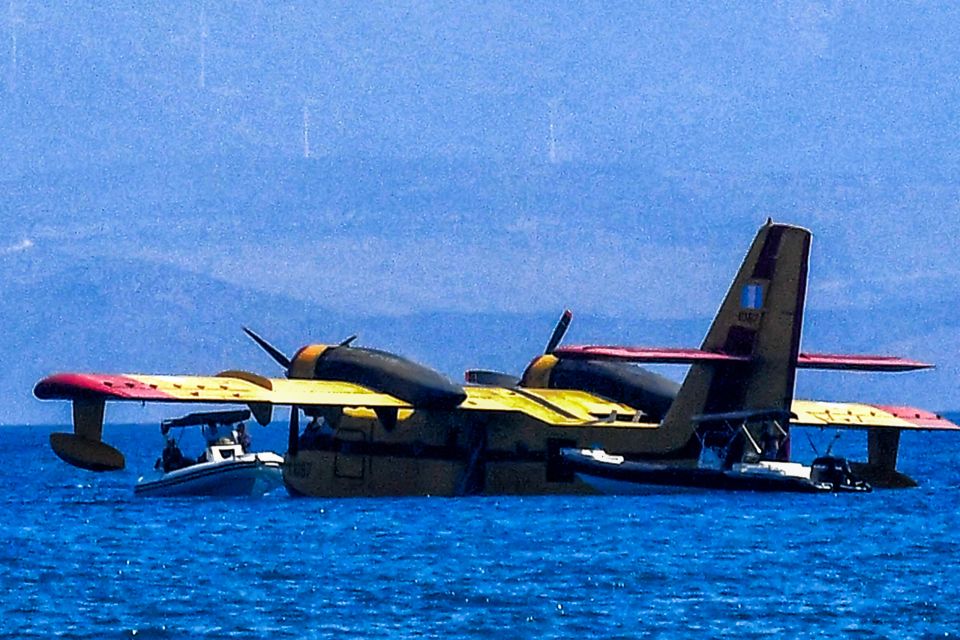 prosthalasosi aeroskafos pirosvestiko