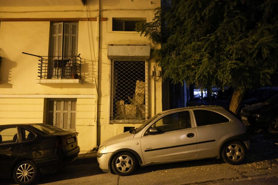 ekrixi thessaloniki polykatoikia