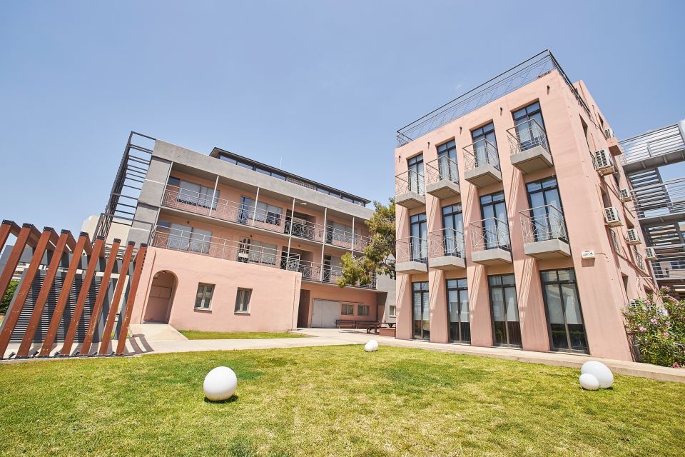 mediterranean-college-glyfada-campus.jpg