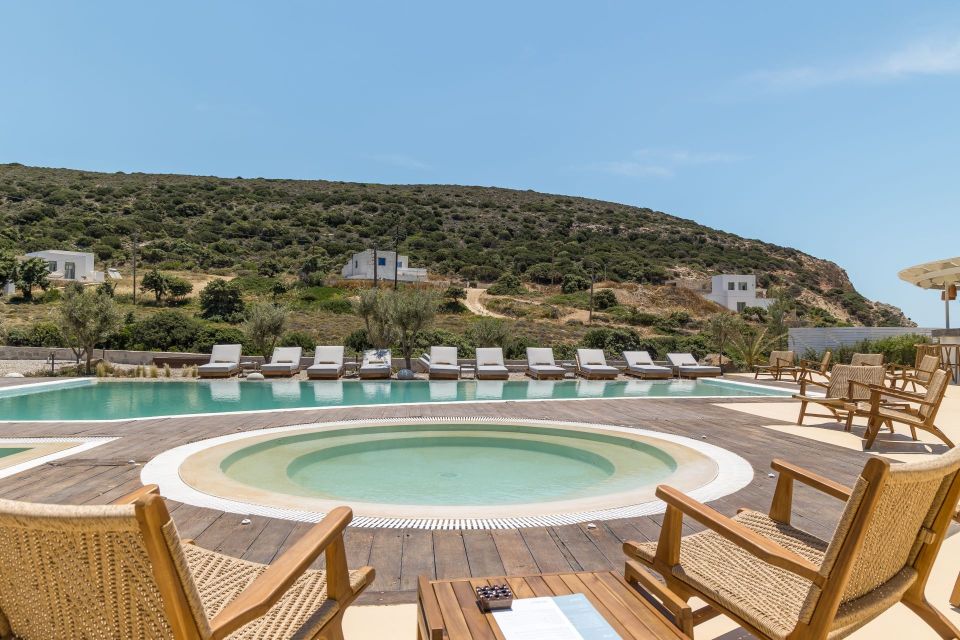 golden-milos-beach-house-by-domotel-2.jpg