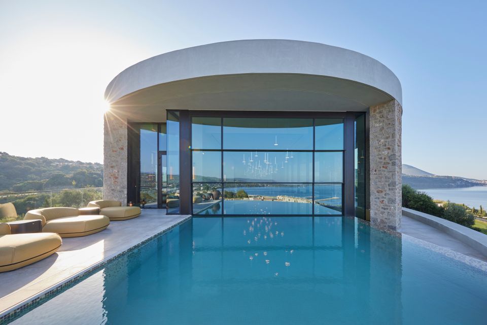 mandarin-oriental-costa-navarino-spa-pool-2.jpg