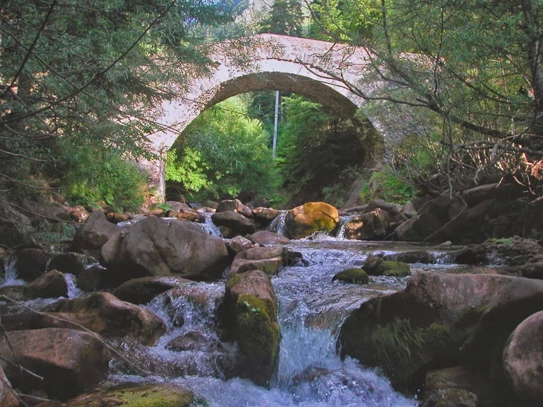 GEFYRIA METEWRA METEORA