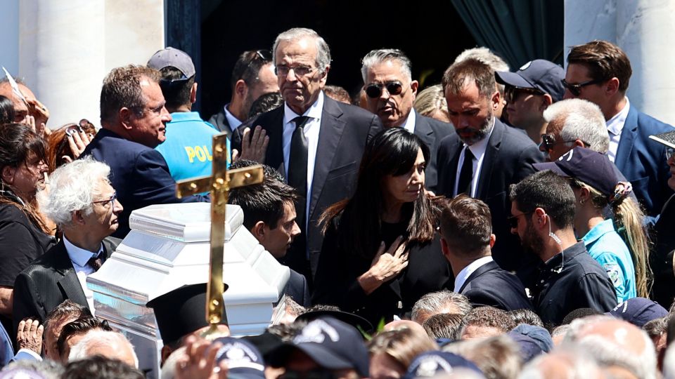 antonis-samaras-kidia-lenas-samara