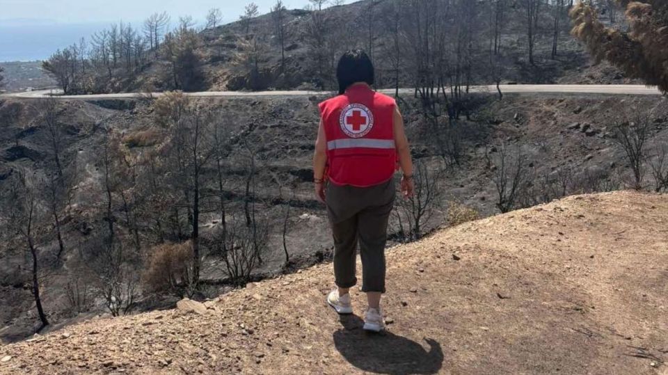 ellinikos erithros stavros