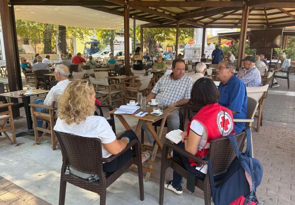 ellinikos erithros stavros