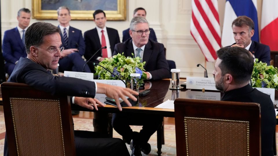 route zelenski lefkos oikos