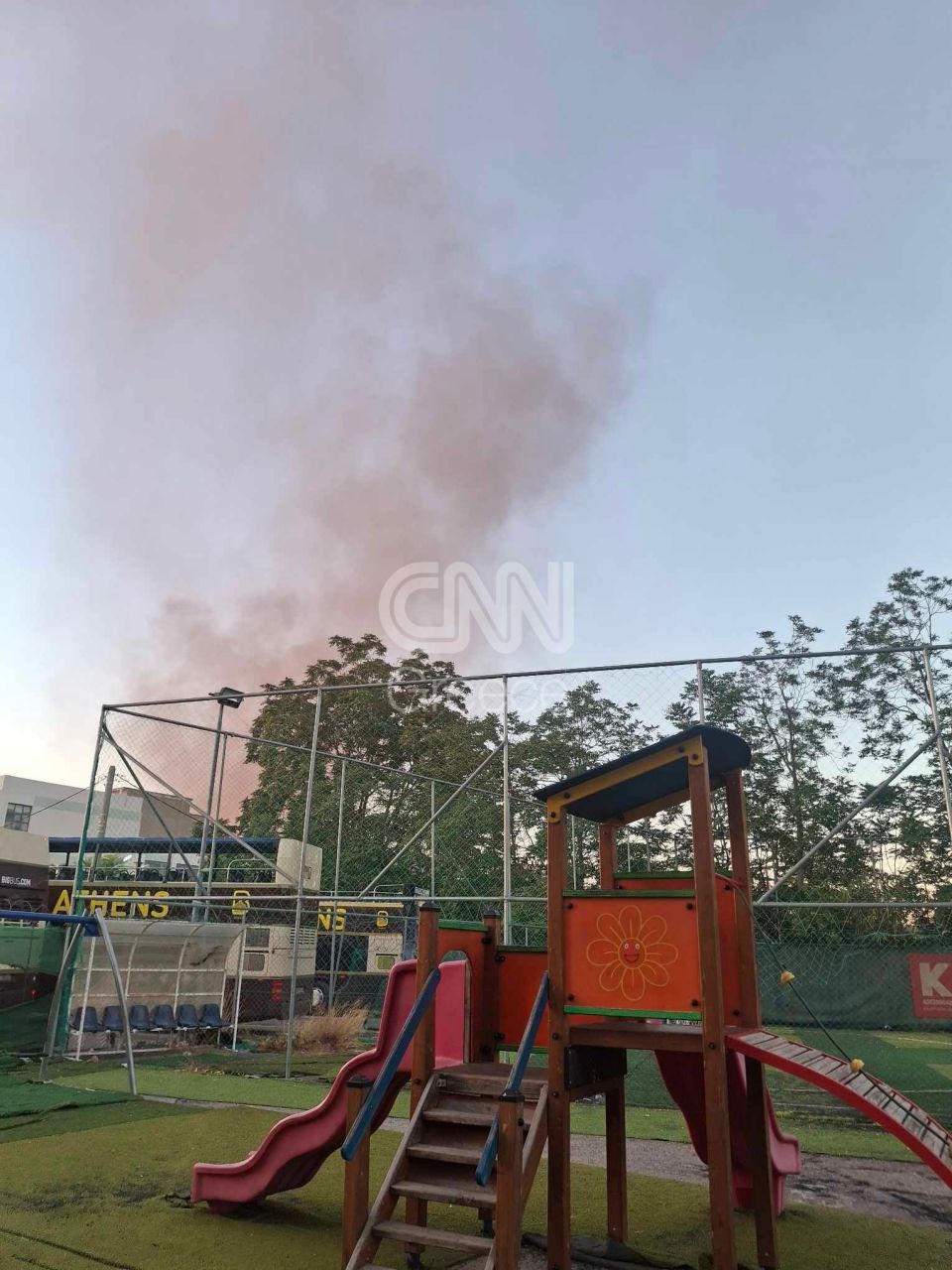 Φωτιά στο Περιστέρι – Στις φλόγες επιχείρηση