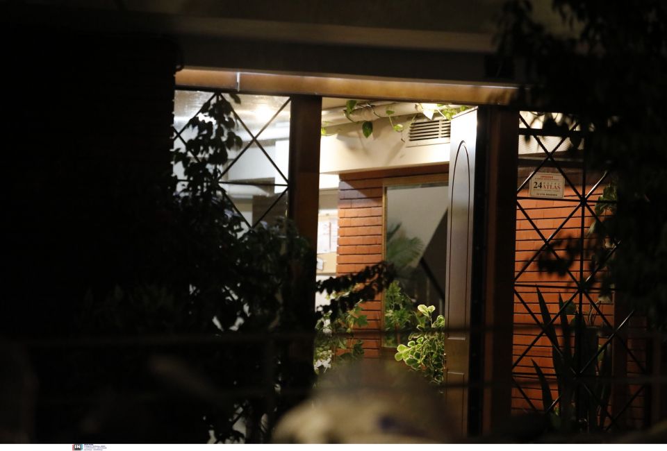 ΝΕΟΣ ΚΟΣΜΟΣ ΔΟΛΟΦΟΝΙΑ 