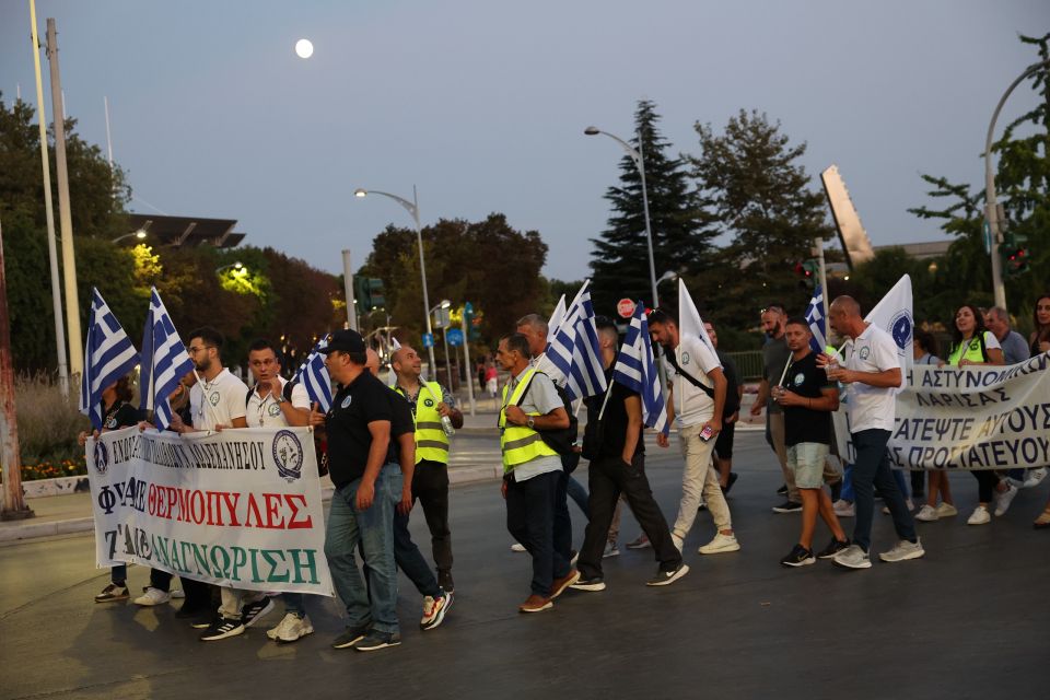 [380124] ΣΥΓΚΕΝΤΡΩΣΗ ΚΑΙ ΠΟΡΕΙΑ ΕΝΣΤΟΛΩΝ ΣΤΗ ΘΕΣΣΑΛΟΝΙΚΗ (ΡΑΦΑΗΛ ΓΕΩΡΓΙΑΔΗΣ / EUROKINISSI)