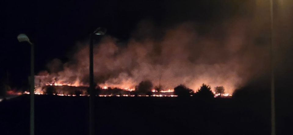 Φωτιά κοντά στις φυλακές Λάρισας – Συναγερμός στην Πυροσβεστική Φωτιά κοντά στις φυλακές Λάρισας – Συναγερμός στην Πυροσβεστική