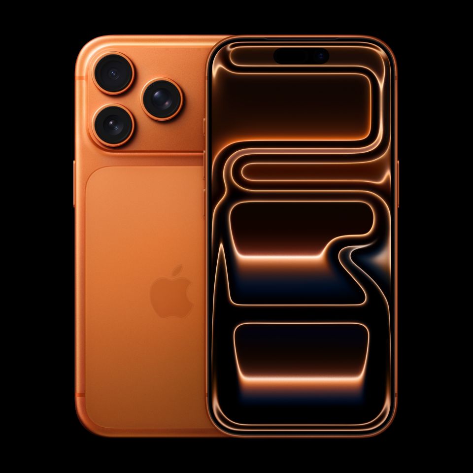 apple-iphone-17-pro-cosmic-orange-250909.jpg