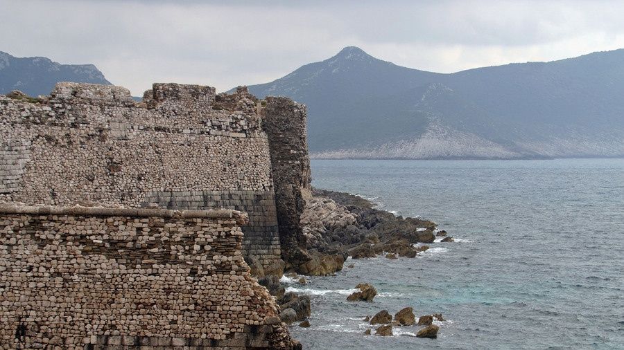 KASTRO, METHONI, METHONH
