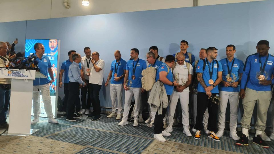 ethniki basket.jpg