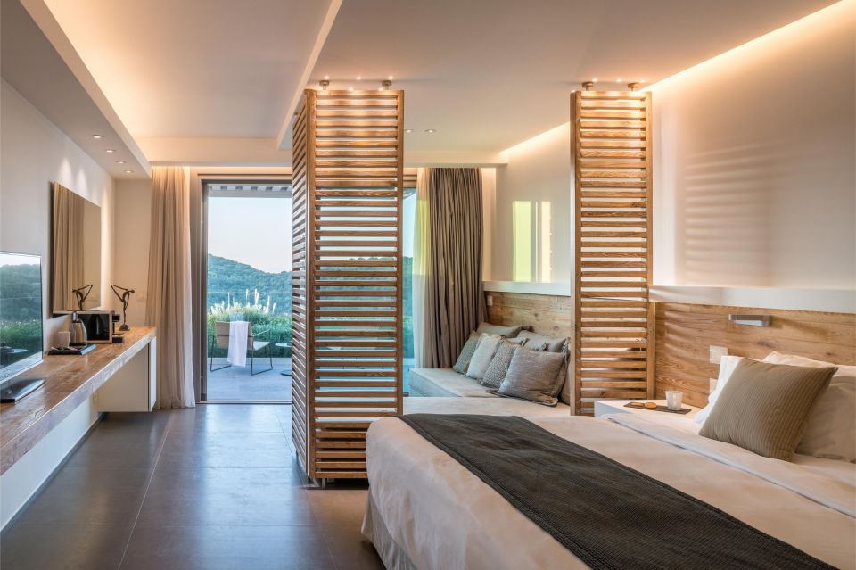 movenpick-resort-agios-nikolaos-sivota06.jpg