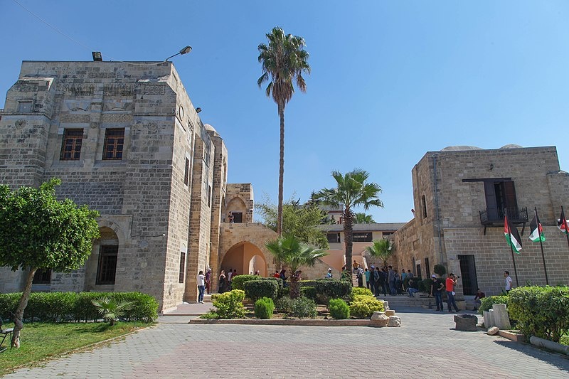 800px-qsralbashafyghzh.jpg