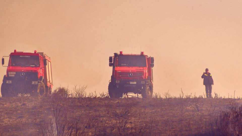 Χωρίς ενεργό μέτωπο η πυρκαγιά σε δασική έκταση στο Αργολίδα