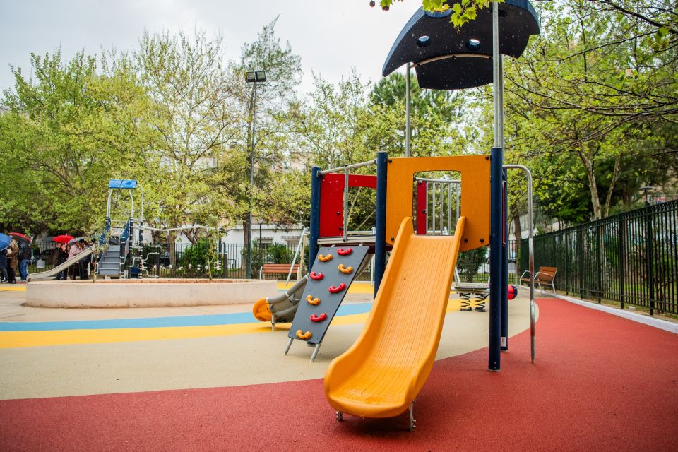 dimos athinaion paidiki hara