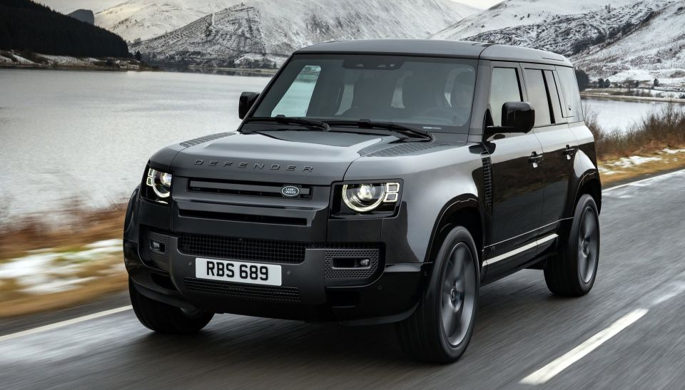 land-roverdefender.jpg