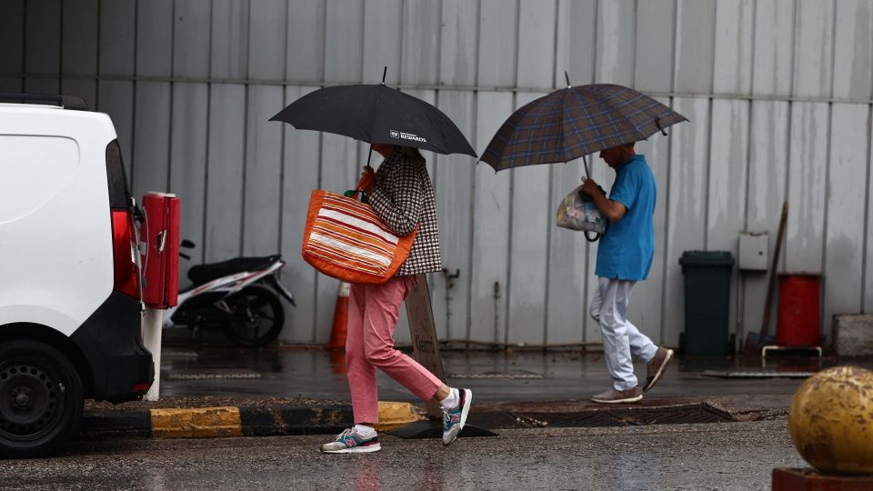 ΥΨΗΛΗ ΒΡΟΧΟΠΤΩΣΗ ΣΤΟ ΚΕΝΤΡΟ ΤΗΣ ΑΘΗΝΑΣ