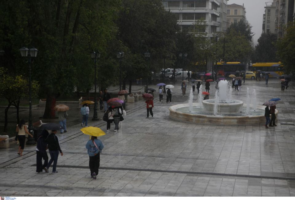 ΥΨΗΛΗ ΒΡΟΧΟΠΤΩΣΗ ΣΤΟ ΚΕΝΤΡΟ ΤΗΣ ΑΘΗΝΑΣ
