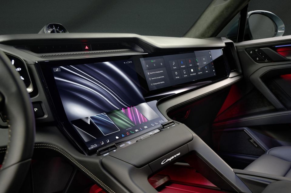 porsche-cayenne-electric-interior-4.jpg