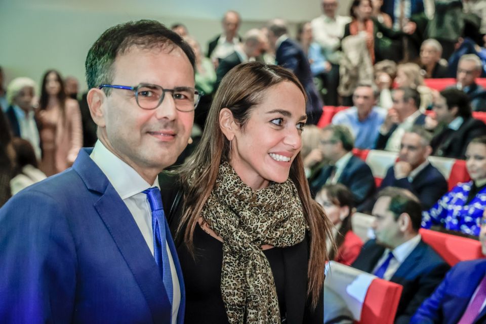 [380998] ΠΑΡΟΥΣΙΑΣΗ ΤΟΥ ΒΙΒΛΙΟΥ ΤΟΥ ΑΛΕΞΗ ΠΑΤΕΛΗ 