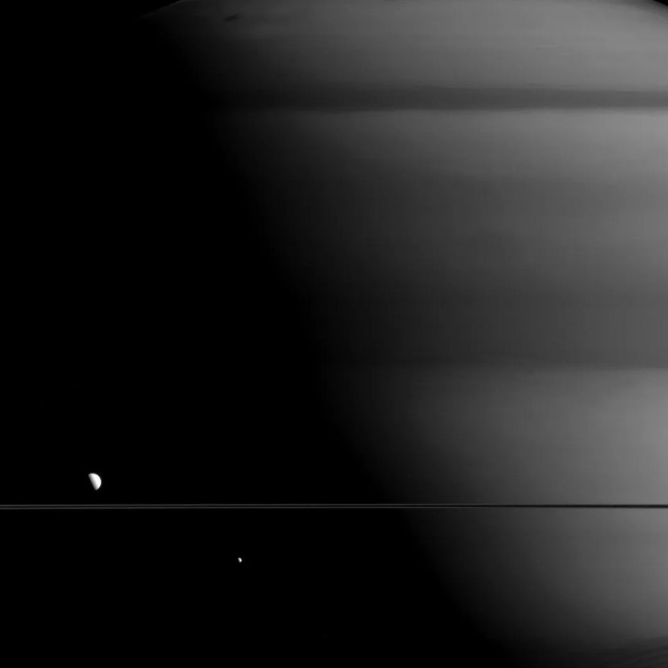 mimas3.jpg