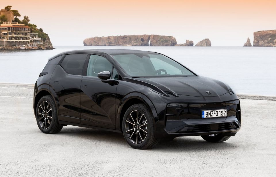 Η Zeekr είναι η νέα premium κινεζική μάρκα που ήρθε στην Ελλάδα Η Zeekr είναι η νέα premium κινεζική μάρκα που ήρθε στην Ελλάδα