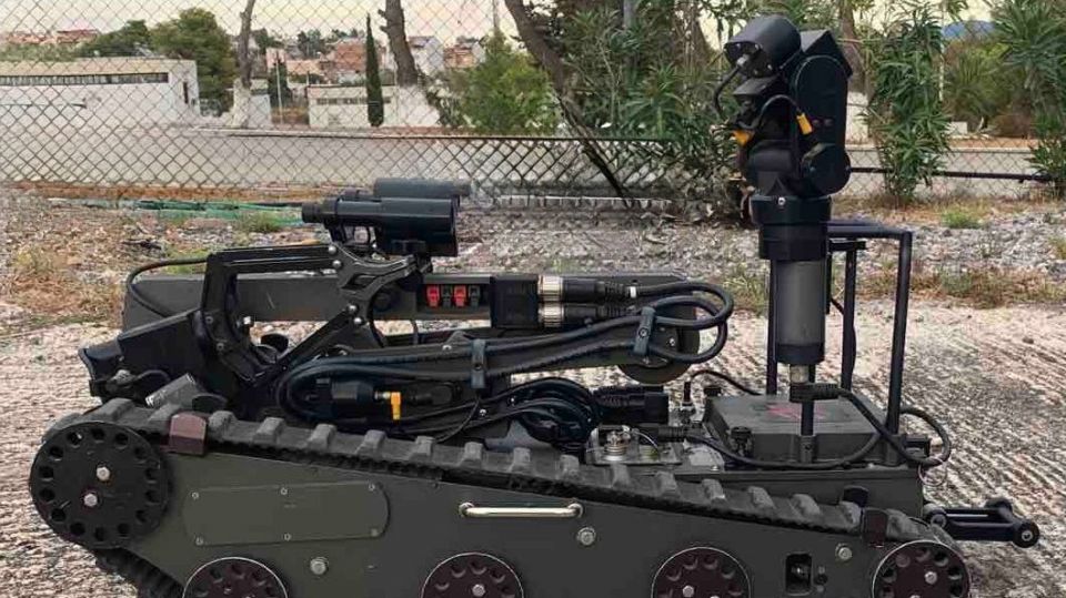 Robot EOD
